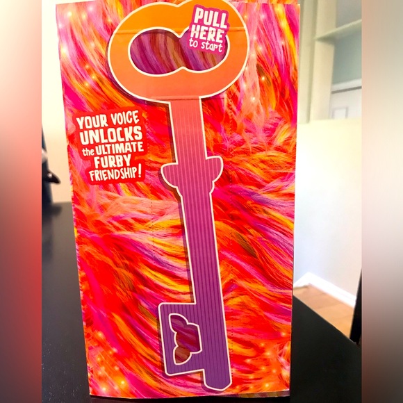 Furby Coral Interactive Plush Toy - Picture 4 of 11